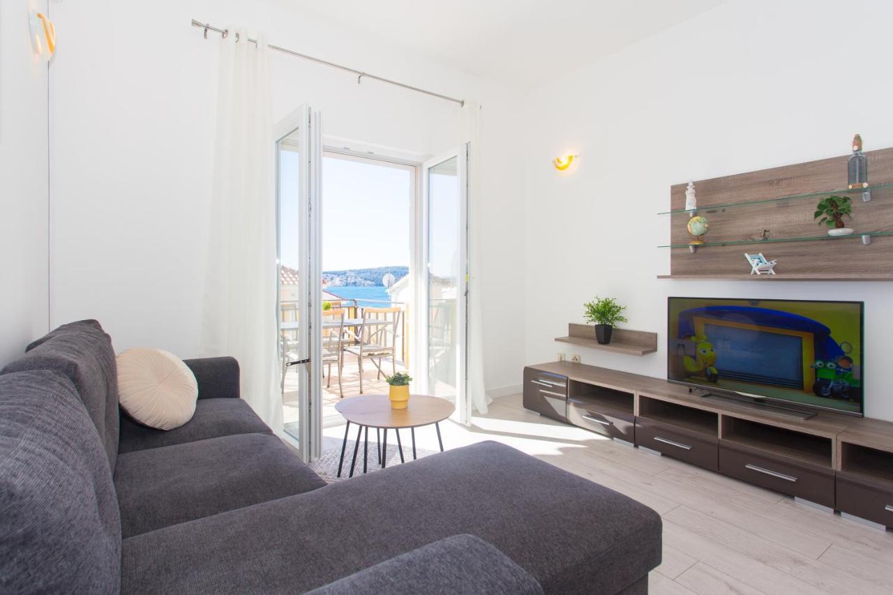 טרוגיר Apartments Ana מראה חיצוני תמונה