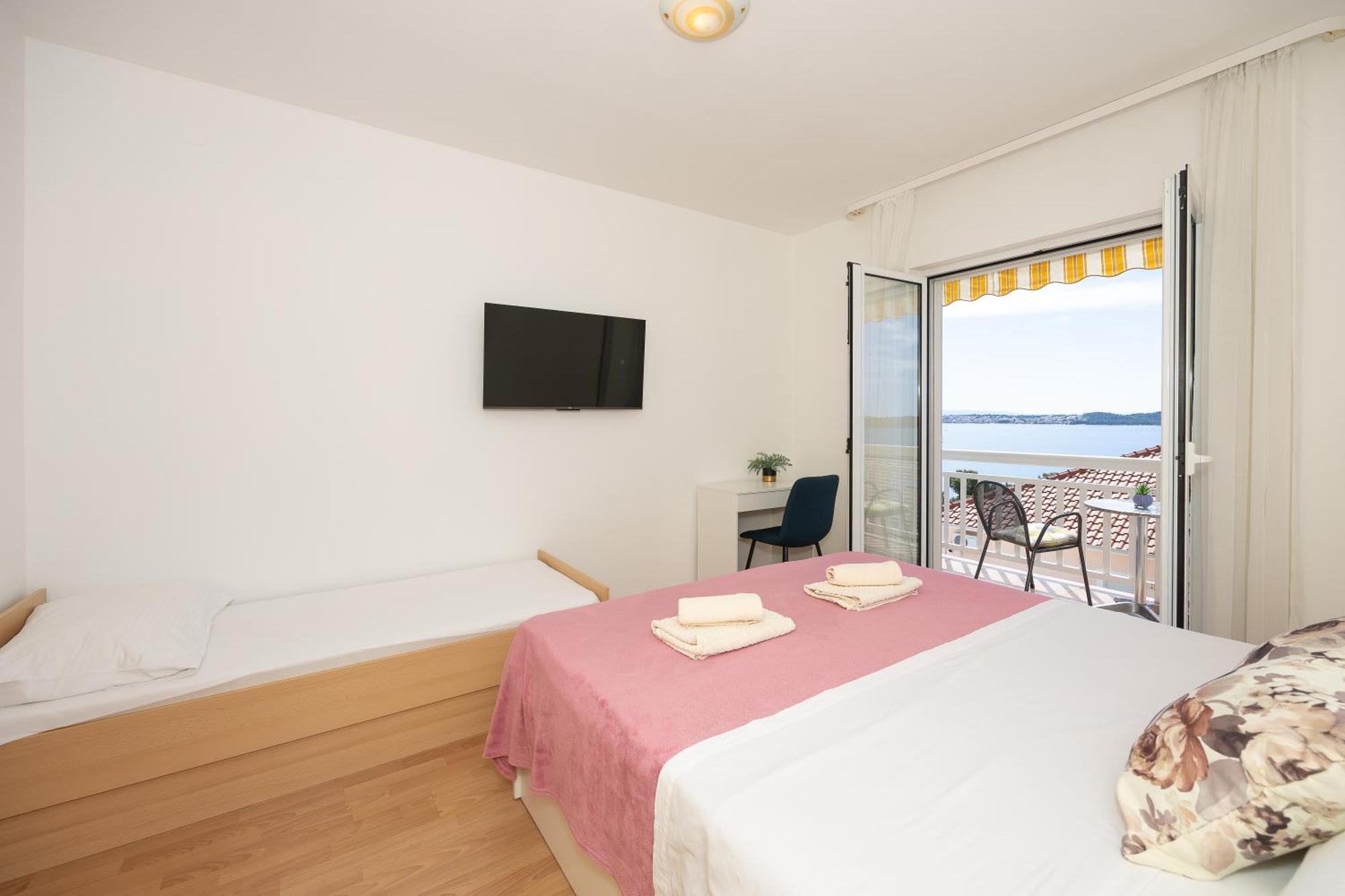 טרוגיר Apartments Ana חדר תמונה